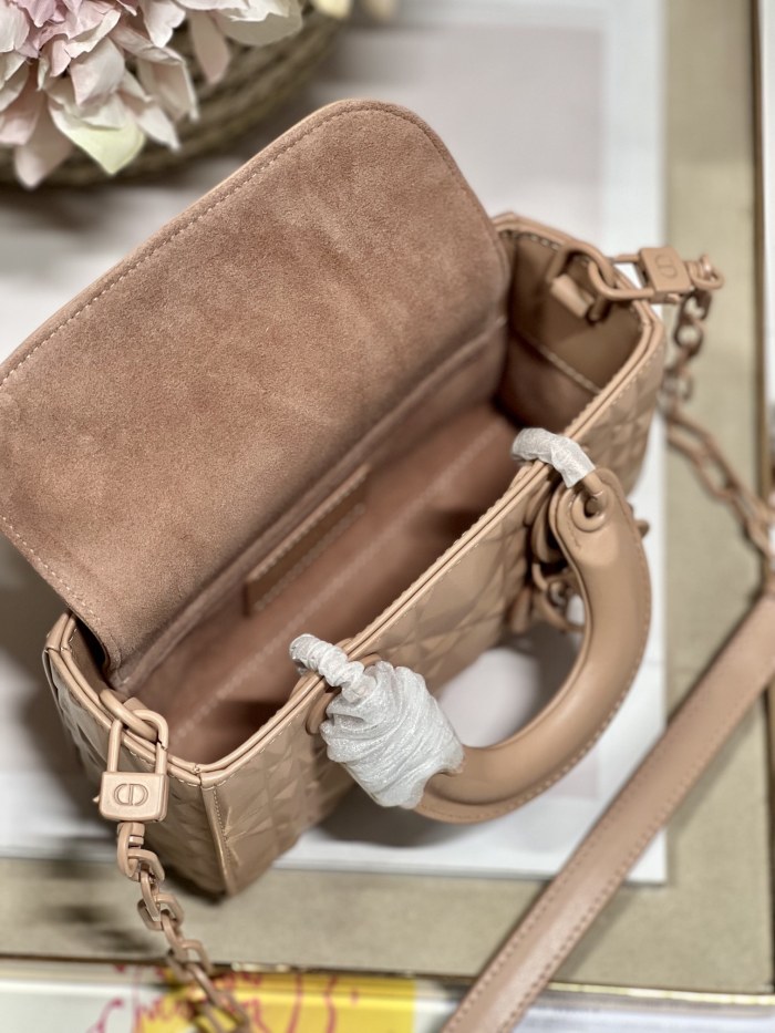 Handbag Dior 9032 size 16×5.5×10 cm