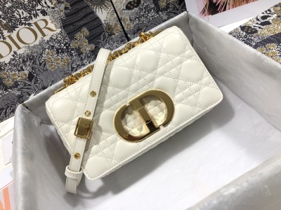 Handbag  Dior M9241 size 20*12*7 cm
