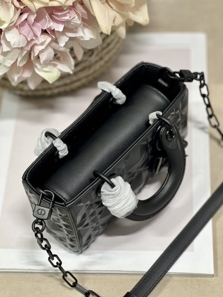 Handbag Dior 9032 size 16×5.5×10 cm