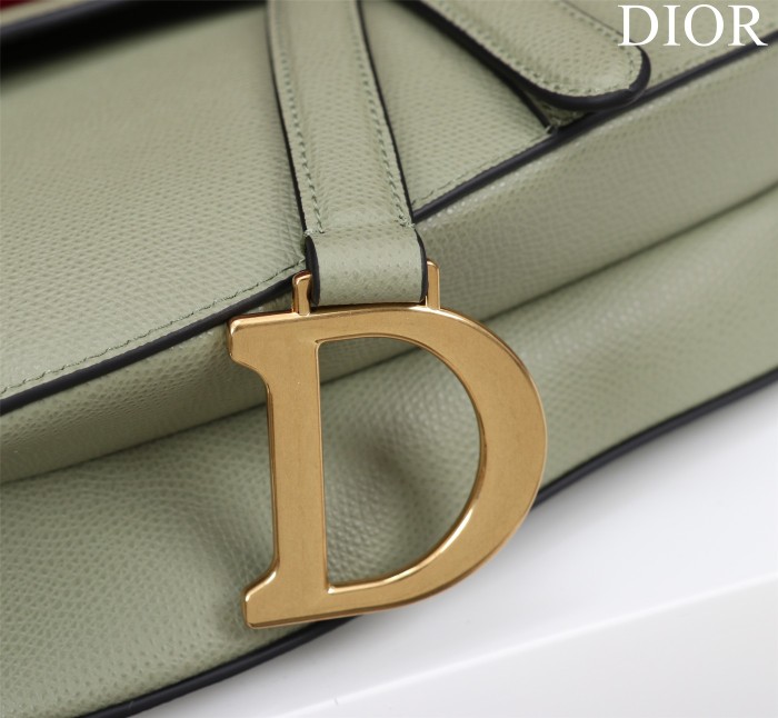 Handbag  Dior M0446  size 19.5*16*6.5 cm