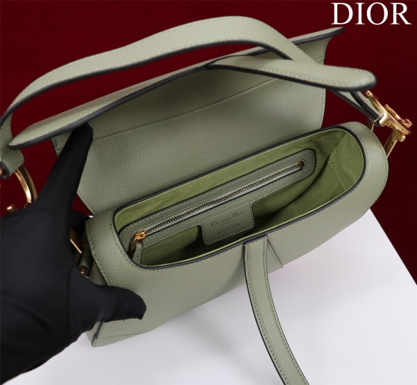 Handbag  Dior M0446  size 19.5*16*6.5 cm