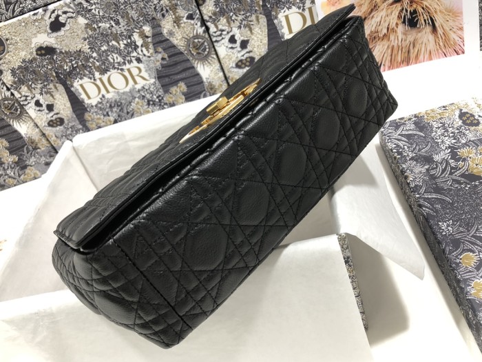 Handbag  Dior M9243  size  28*17*9  cm