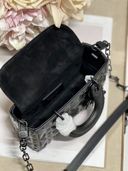 Handbag Dior 9032 size 16×5.5×10 cm