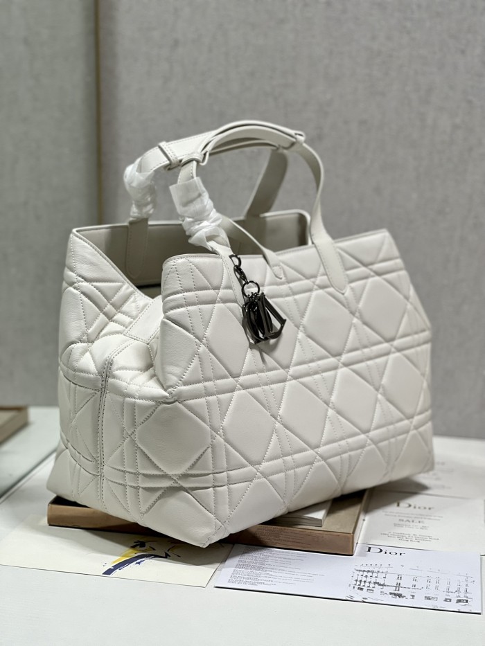 Handbag  Dior  1188 size 37×43×22 cm