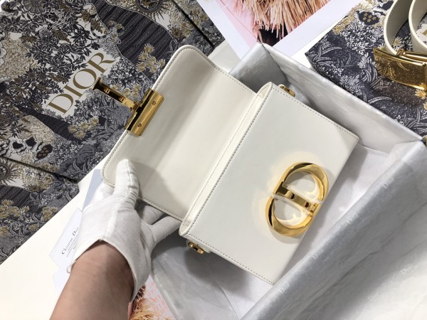  Handbag  Dior M9204 size 17.5*11.5*5  cm