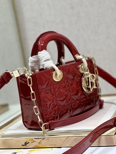 Handbag  Dior 0540 size 22.5×6×11.5 cm