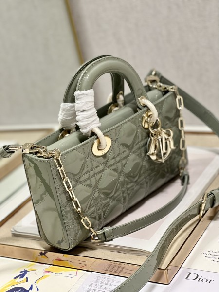 Handbag Dior 0540 size  26*6*14 cm