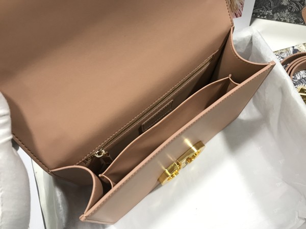  Handbag  Dior M9203 size 24 x 17 x 8 cm