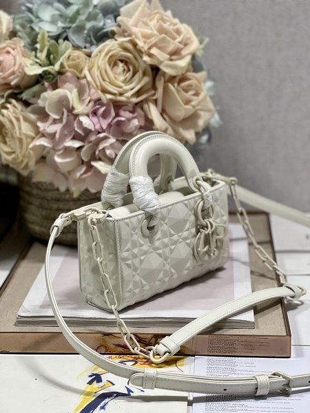 Handbag Dior 9032 size 16×5.5×10 cm