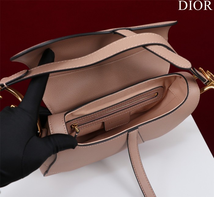 Handbag  Dior M0446 size 25.5*20* 6.5 cm
