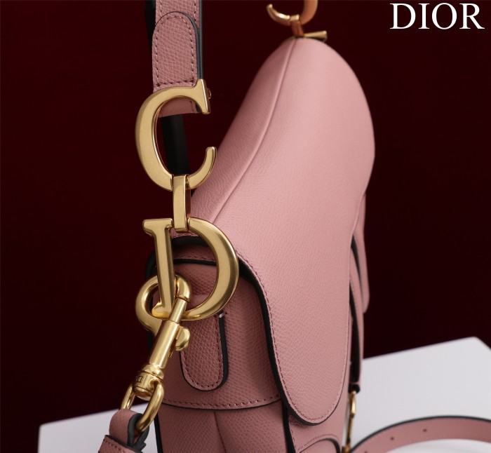 Handbag  Dior M0446 size 19.5*16*6.5 cm