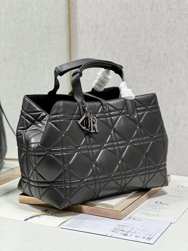 Handbag  Dior  1188 size  37×43× 22 cm