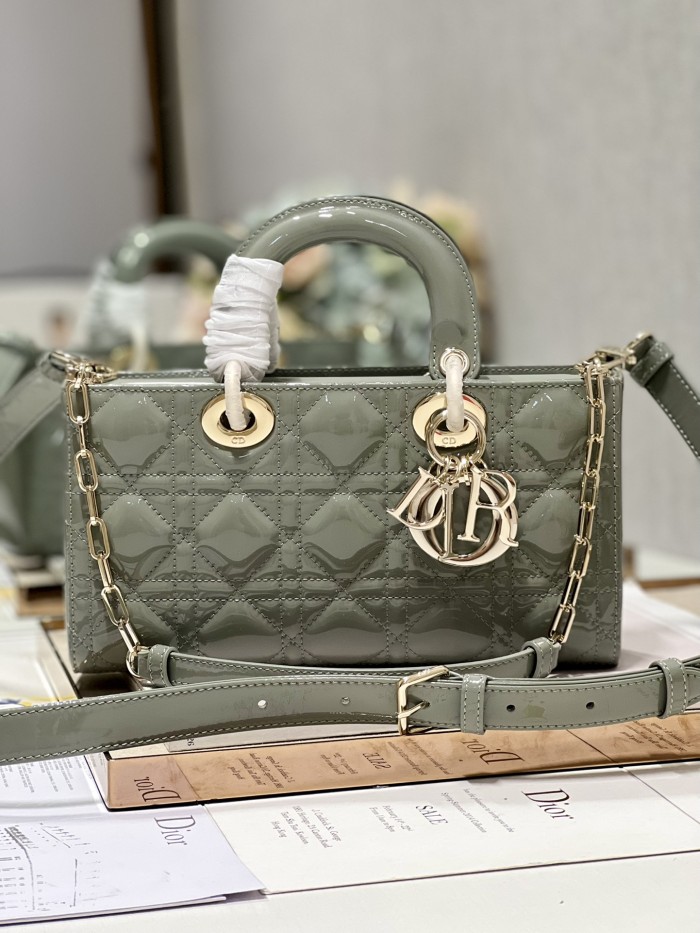 Handbag Dior 0540 size  26*6*14 cm