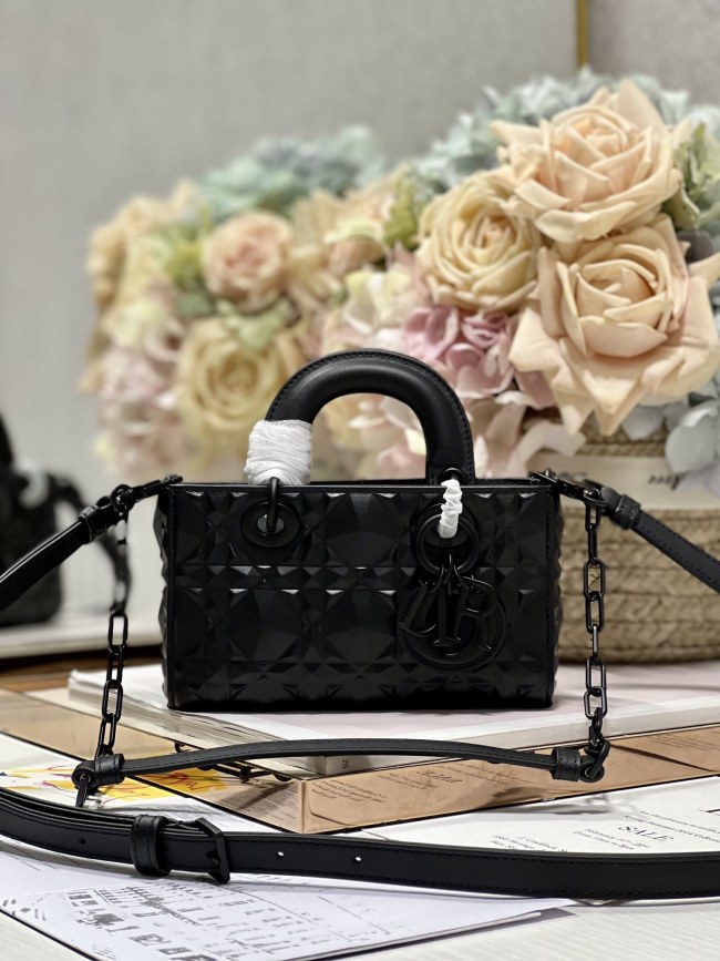 Handbag Dior 9032 size 16×5.5×10 cm