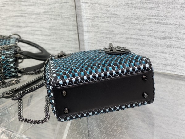 Handbag  Dior  size 17 cm