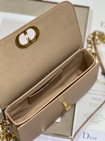  Handbag  Dior  9260 size 22.5×12.5×6.5 cm