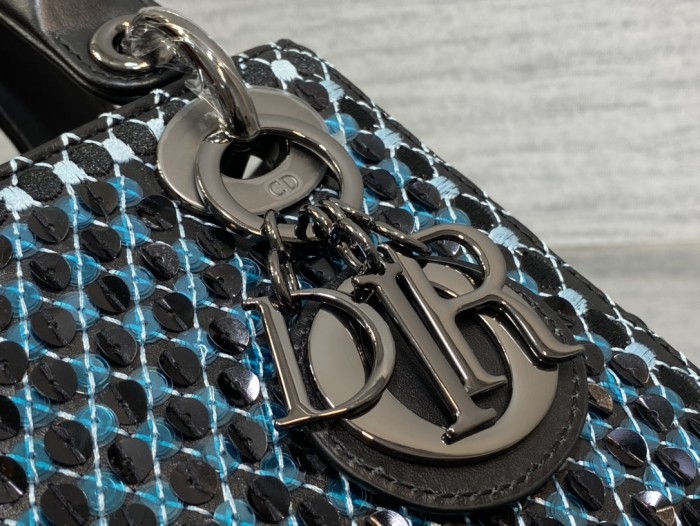 Handbag  Dior  size 17 cm