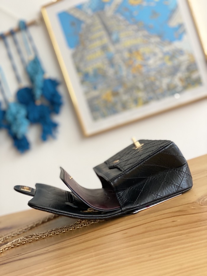 Handbag  Chanel  size 25 cm