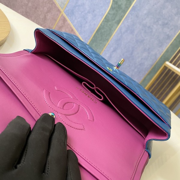 Handbag Chanel A01112-B05187-NA117 size 25.5*6.5*15.5 cm