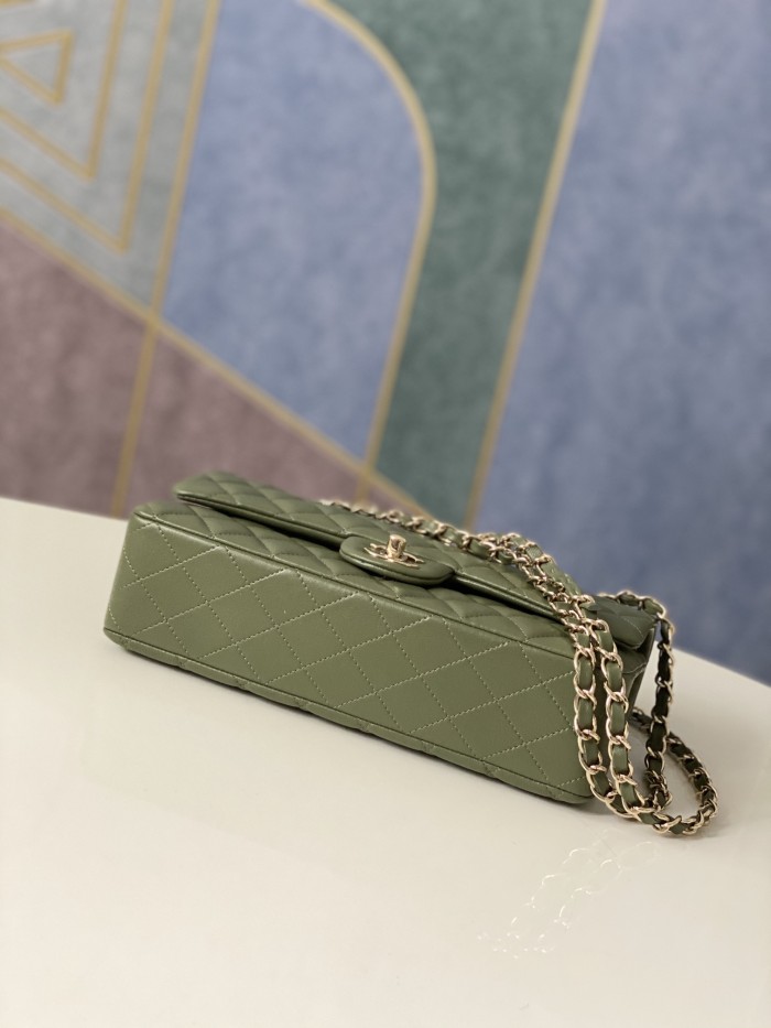  Handbag  Chanel 112 size 25 cm