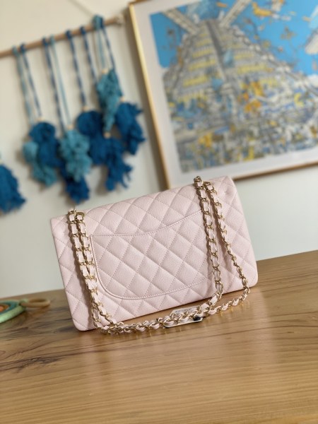  Handbag  Chanel 112 size 25 cm