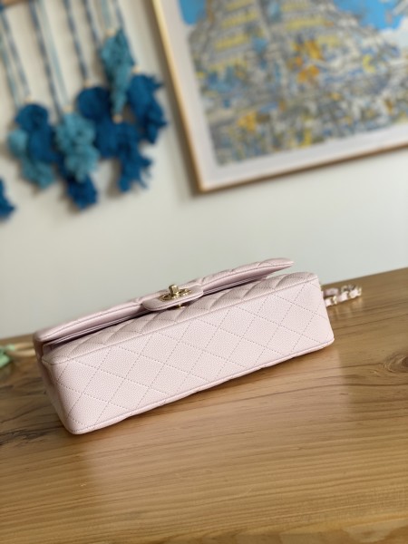  Handbag  Chanel 112 size 25 cm