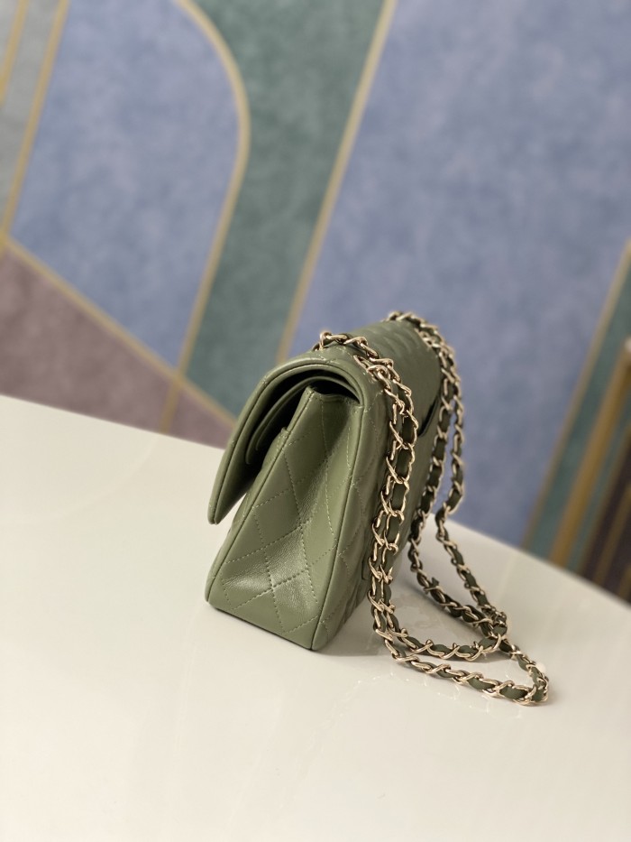  Handbag  Chanel 112 size 25 cm