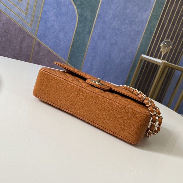  Handbag  Chanel 112 size 25 cm