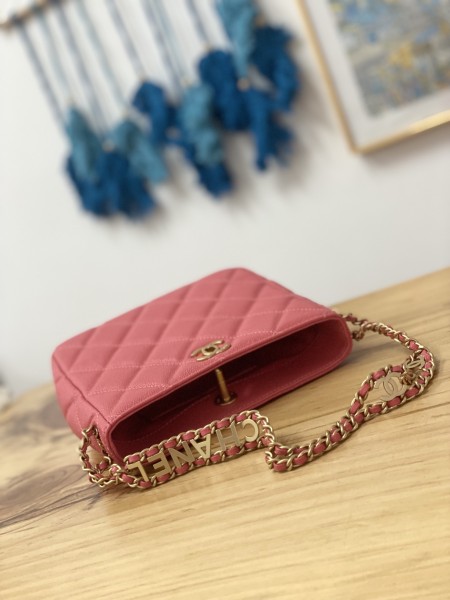  Handbag  Chanel AS3223  size  16*19*8 cm