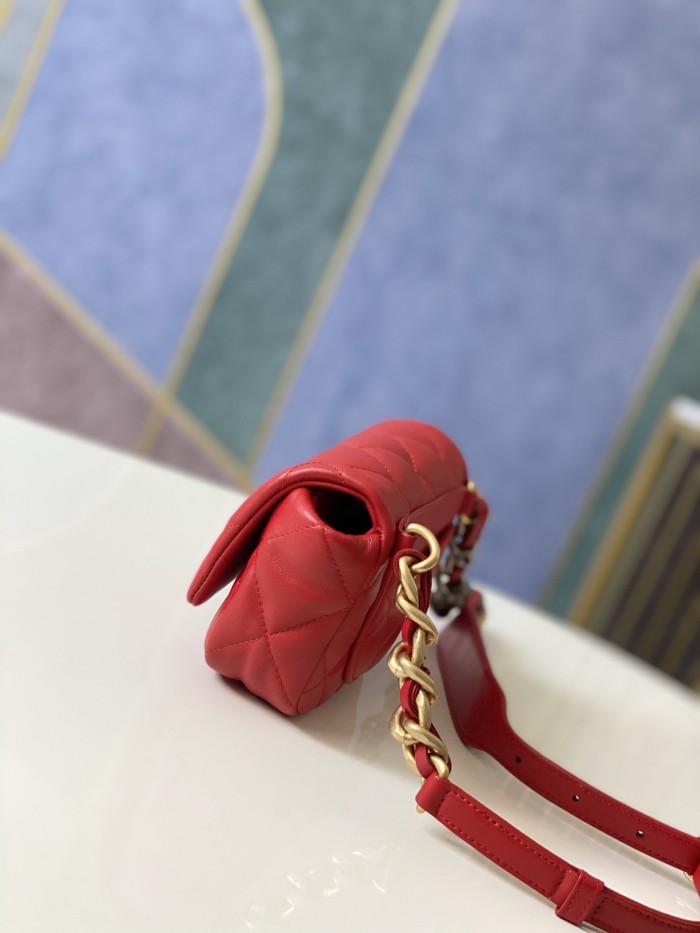 Handbag  Chanel  1163  size 20×5.5×10 cm