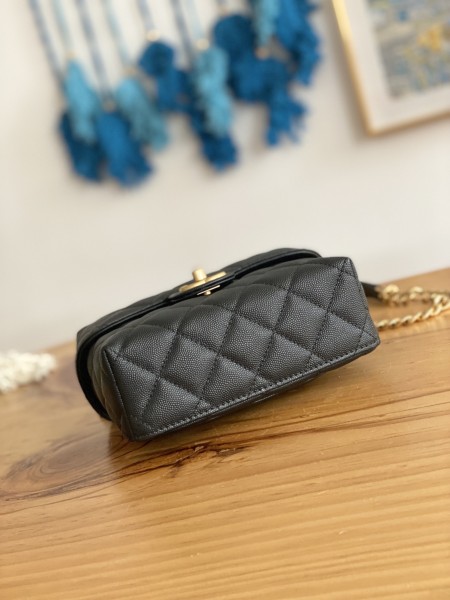 Handbag  Chanel  AS3729  size 14.5*12.5x5.5 cm