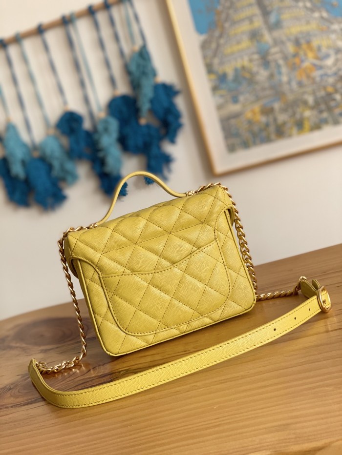 Handbag  Chanel  AS3729  size 14.5*12.5x5.5 cm