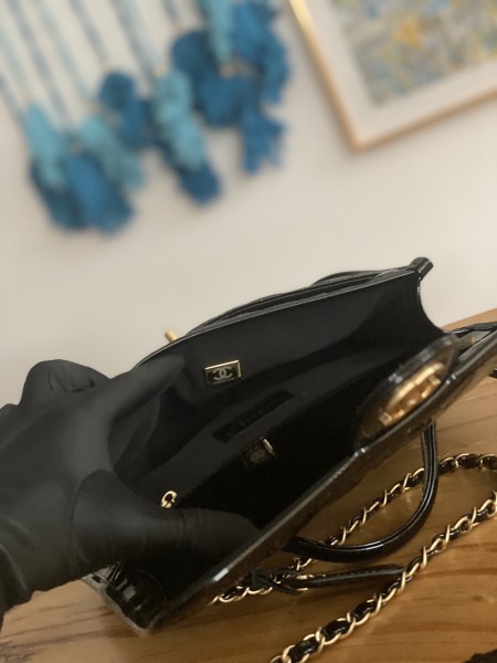  Handbag  Chanel AS3653 size 25x21.5x7 cm