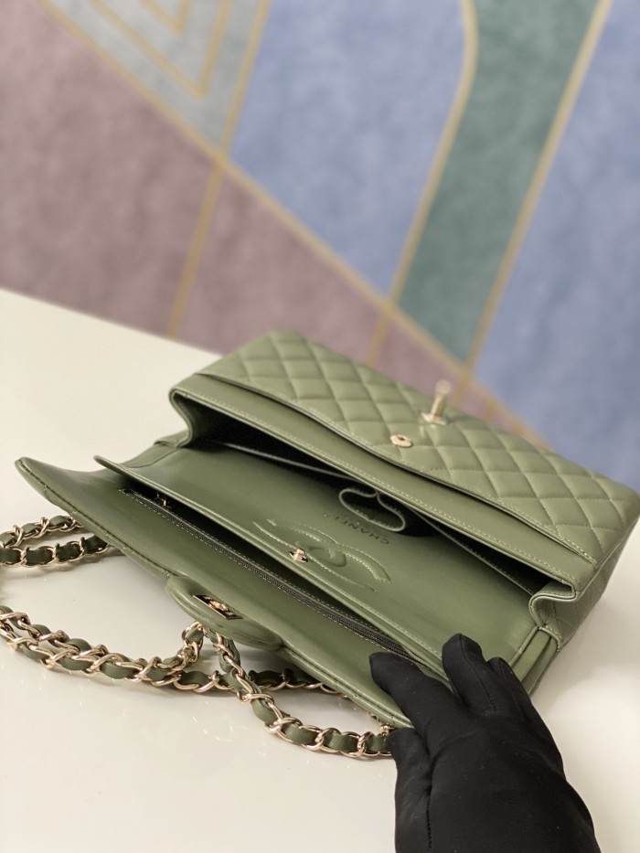  Handbag  Chanel 112 size 25 cm