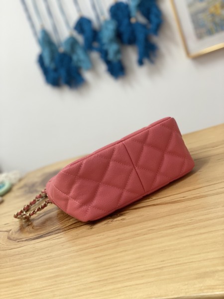  Handbag  Chanel AS3223  size  16*19*8 cm