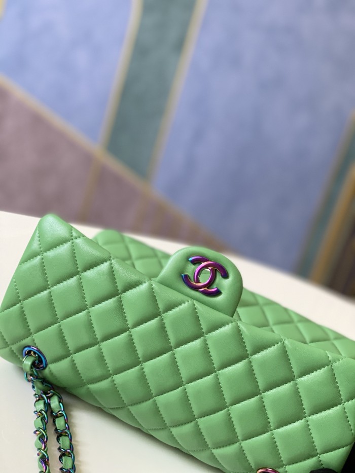  Handbag  Chanel 112 size 25 cm