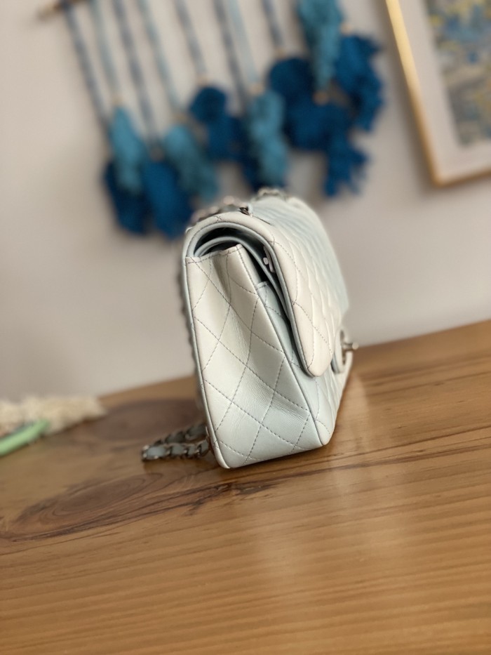  Handbag  Chanel 1112 