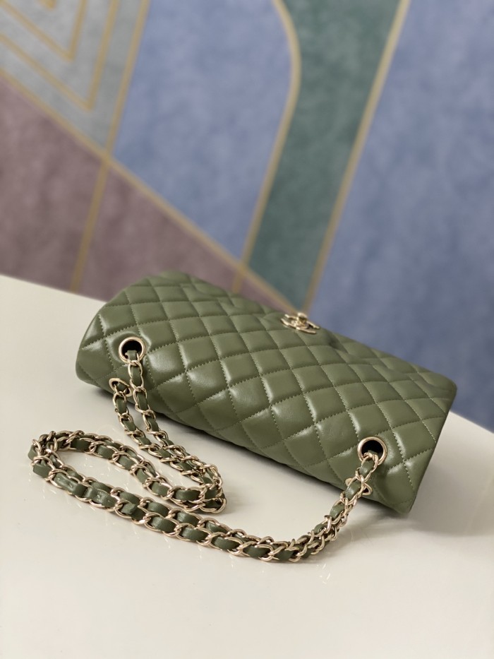  Handbag  Chanel 112 size 25 cm