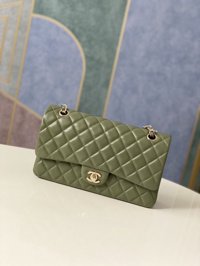  Handbag  Chanel 112 size 25 cm