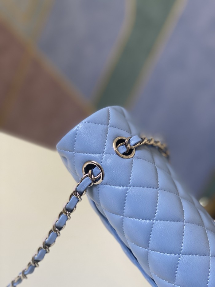  Handbag  Chanel 112 size 25 cm