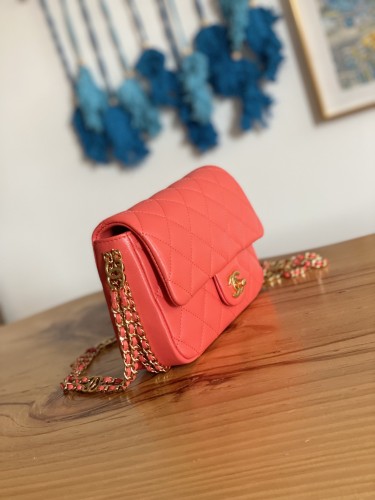  Handbag  Chanel AS3757 size 14.5x20x6.5 cm