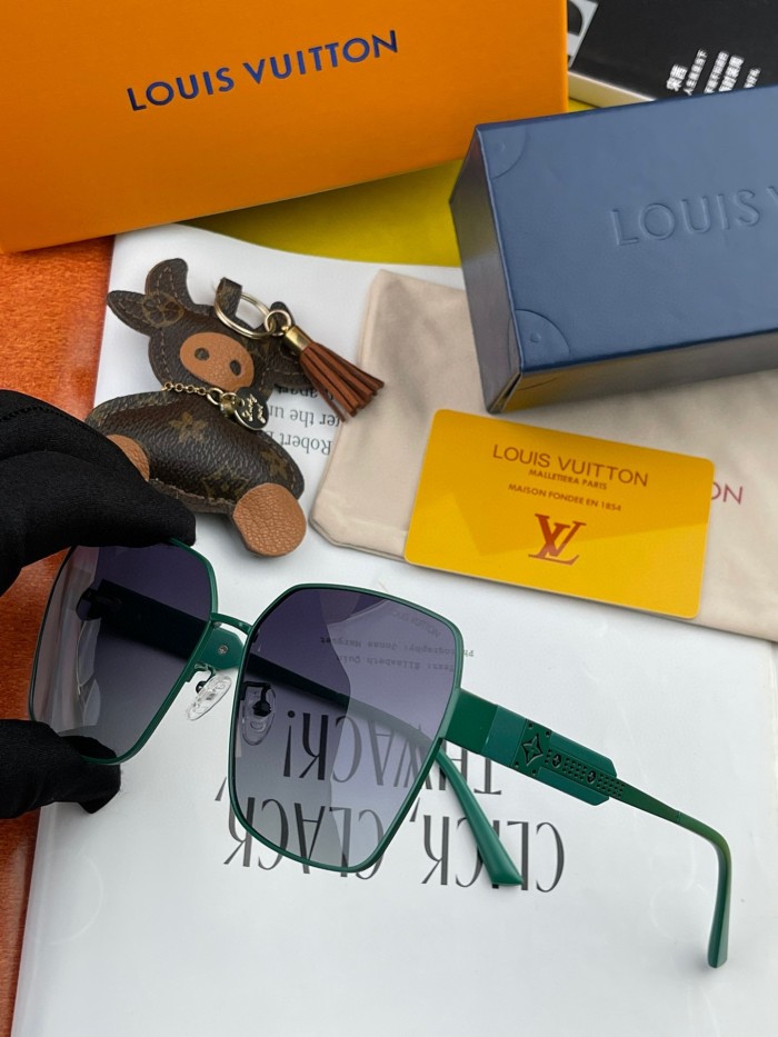 Sunglasses Louis Vuitton L1285