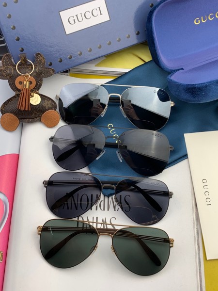 Sunglasses Gucci G1502