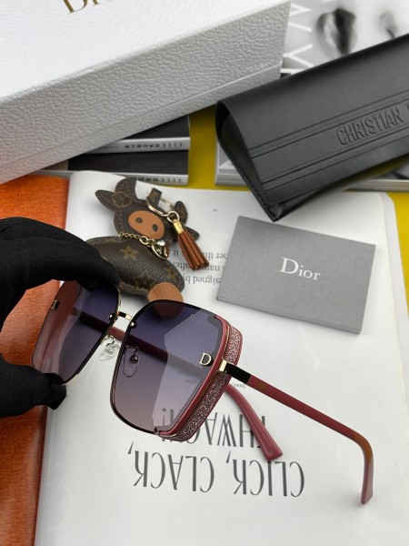 sunglasses Dior CD9357