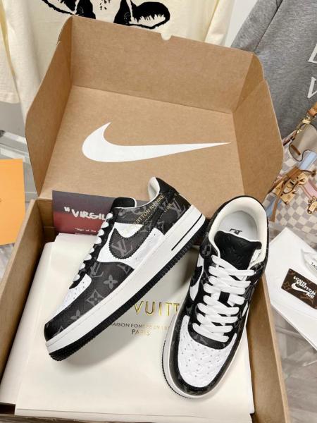 Louis Vuitton Nike Air Force 1 Low