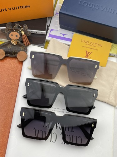Sunglasses Louis Vuitton L1211