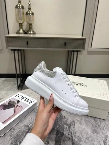 Alexander McQueen Oversized Sneaker in White