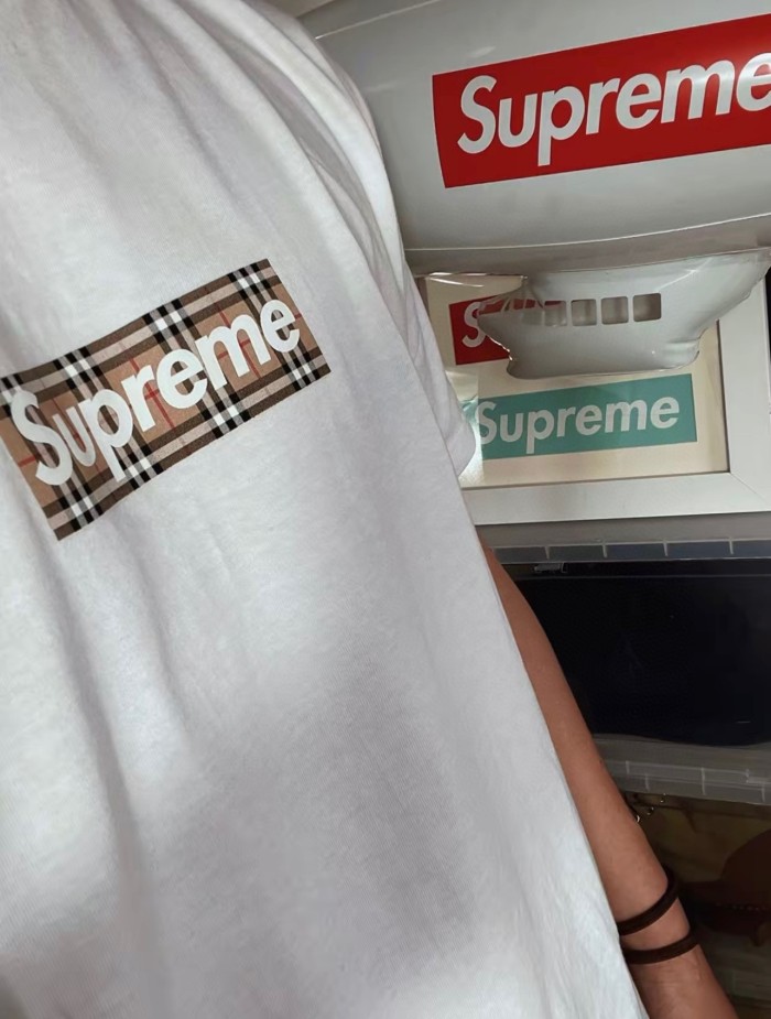 Supreme Burberry Box Logo Tee