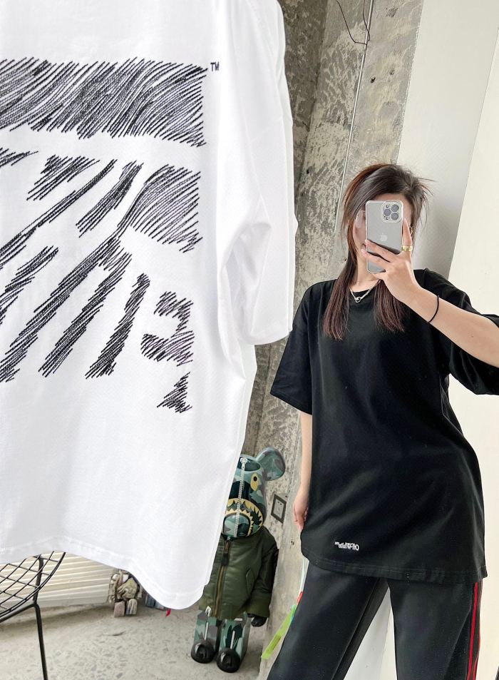 Off Logo embroidered T shirt