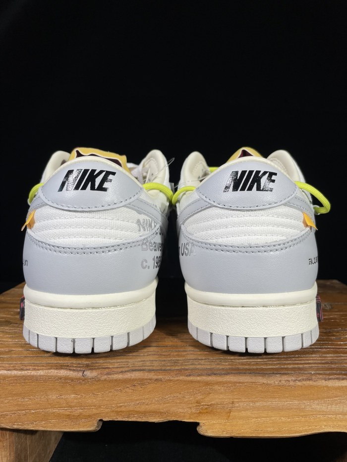 Nike Dunk Low Off-White Lot 8